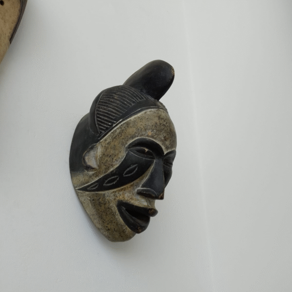Visage – Image 3